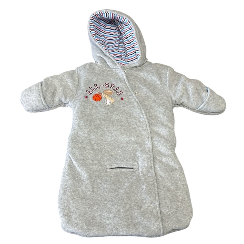 Carters Child Of Mine All-Star Baby Bunting Hooded Car Seat Snowsuit Small 0-3